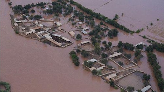 جازموریان در محاصره سیلاب