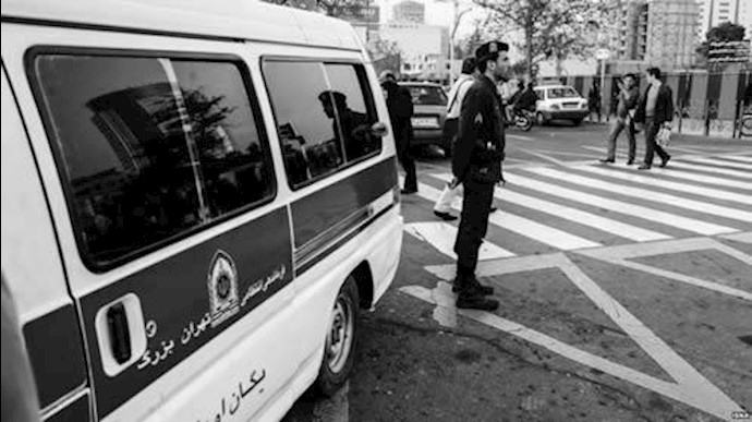 قرق خیابانها و میادین مرکزی تهران توسط یگان ویژه و نیروی انتظامی