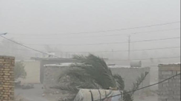 گرد و غبار در مهران
