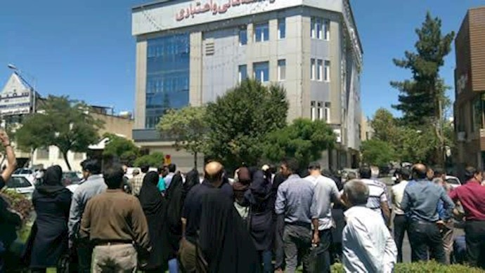 تجمع اعتراضی مالباختگان مشهد
