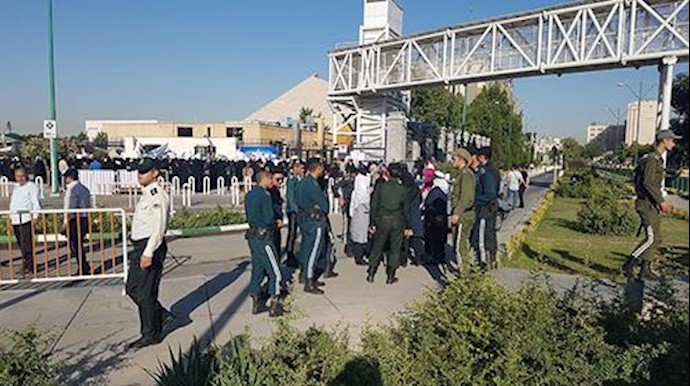 تجمع گسترده معلمان و غارت شدگان در مقابل مجلس ارتجاع