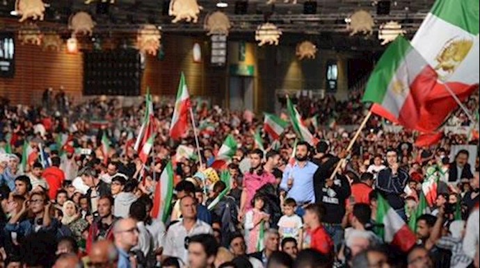 گردهمایی عظیم مقاومت ایران در پاریس