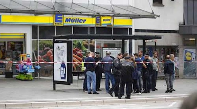 حمله با چاقو در یک  سوپرمارکت در شهر هامبورگ آلمان 