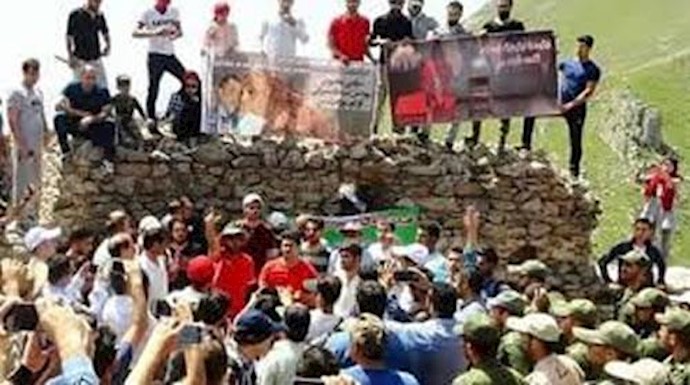 انتقال بازداشت شدگان قلعه بابک به زندان اهر