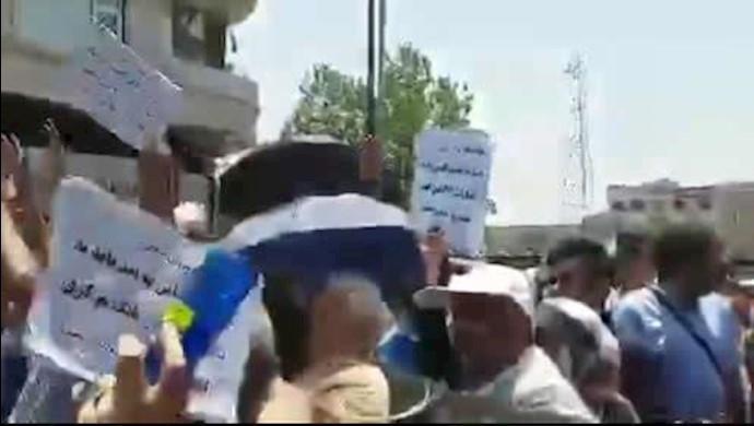 تجمع اعتراضی سپردهگذاران در همدان