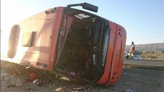 تصادف اتوبوس دختران دانش‌آموز اهل میناب 