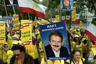 تظاهرات ایرانیان آزاده و اشرفنشانها علیه حضور آخوند روحانی در نیویورک تظاهرات ایرانیان آزاده و اشرفنشانها علیه حضور آخوند روحانی در نیویورک