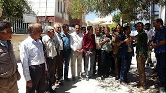 تجمع  اعتراضی کشاورزان روستای حمزه‌خانی منطقه کاکان در کهگيلويه و بويراحمد