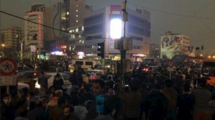 قیام ایران