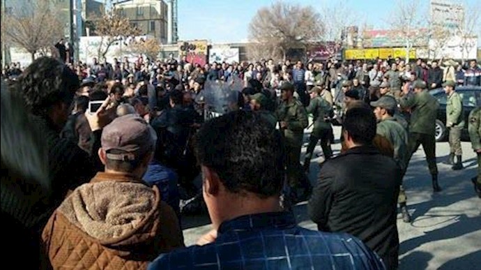تظاهرات گسترده در شهرهای ایران
