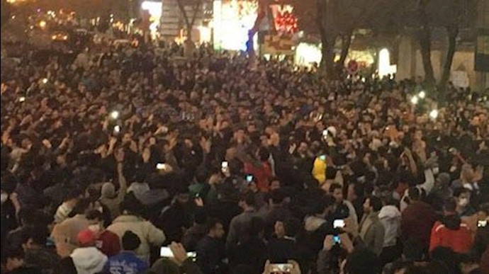 تظاهرات مردمی در ایران