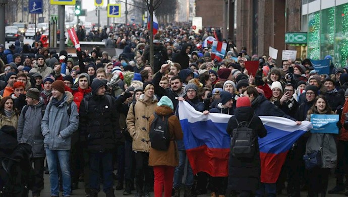 تظاهرات هزاران نفر در ١٢٠ شهر روسیه علیه رئیس جمهور این کشور