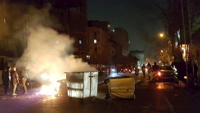  ترس رژیم و مهره های آن از قیام