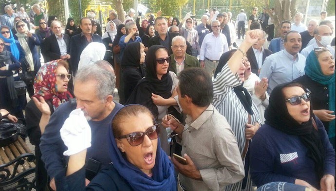 تجمع غارت‌شدگان در تهران - آرشیو
