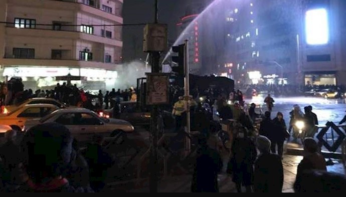 تظاهرات قیام سراسری در تهران