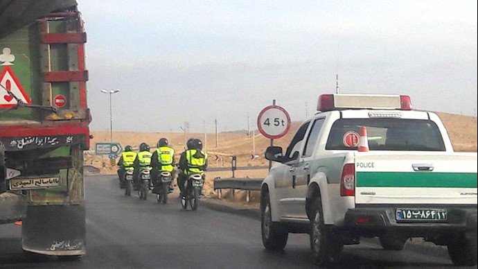 حرکت ستونی نیروهای رژیم در مسیر پاسارگاد از ترس مردم