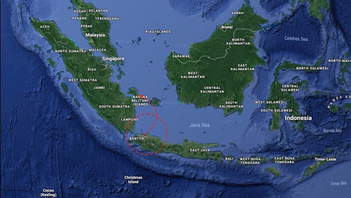 سقوط یک هواپیمای مسافربری در اندونزی