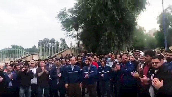 تجمع و تظاهرات کارگران فولاد اهواز