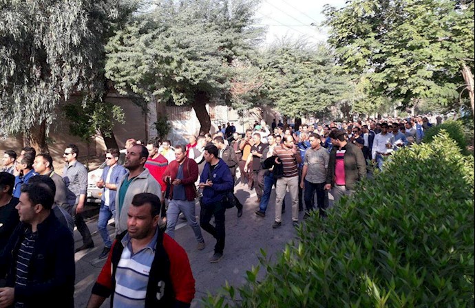 اعتصاب و تظاهرات کارگران فولاد اهواز ۲۹آبان