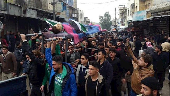 تشییع جنازه رائد فارس در استان ادلب