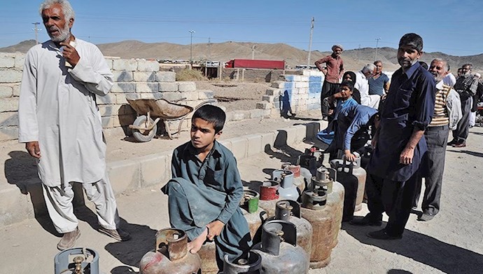 مردم سیستان و بلوچستان در انتظار کپسول گاز
