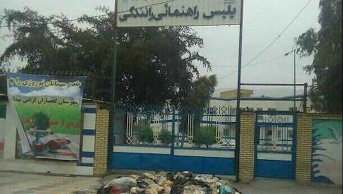 گچساران.اقدام اعتراضی یک راننده کامیون حمل زباله