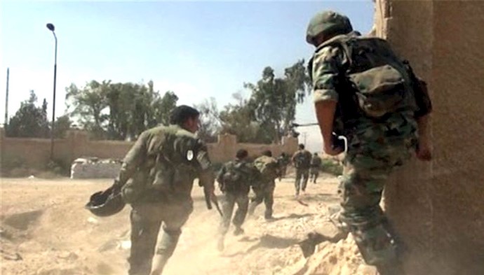 دستگیری عناصر داعش توسط رزمندگان ارتش آزادی سوریه