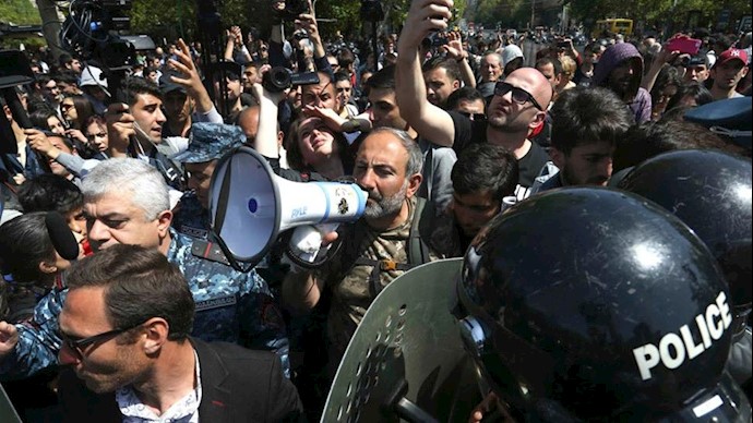 نیکول پاشینیان، رهبر تظاهرات اخیر ارمنستان