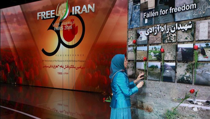 مریم رجوی -  گل گذاری بر نماد شهیدان راه  آزادی - همایش بزرگ ایرانیان در پاریس