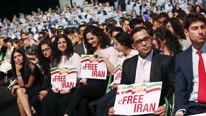 گردهمایی بزرگ مقاومت ایران