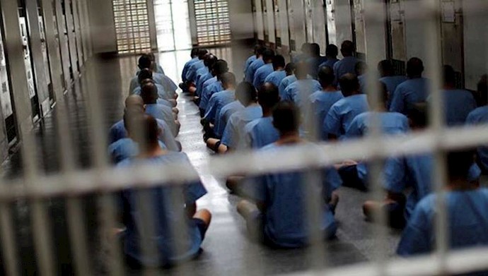 در اصفهان هر ساعت ۴ نفر زندانی میشوند