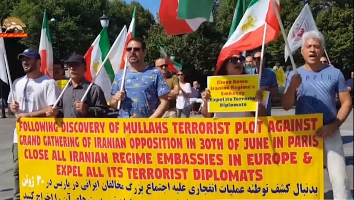 تظاهرات اشرف نشانها در  محکومیت  توطئه تروریستی رژیم ایران