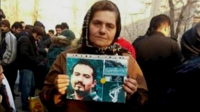 فرنگیس مظلوم  مادر زندانی سیاسی سهیل عربی