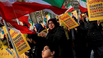تظاهرات در پاریس در اعتراض به خبر برگرداندن دیپلمات تروریست رژیم به ایران