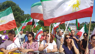 تظاهرات ایرانیان - اسلو -  نروژ - فراخوان به محاکمه دیپلمات تروریست رژیم ایران