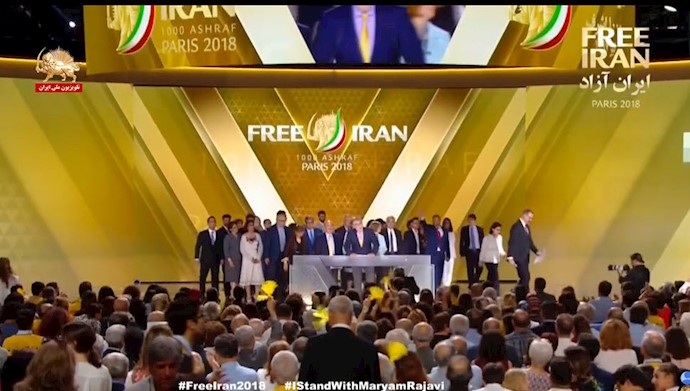 گردهمایی بزرگ ایرانیان در ویلپنت پاریس