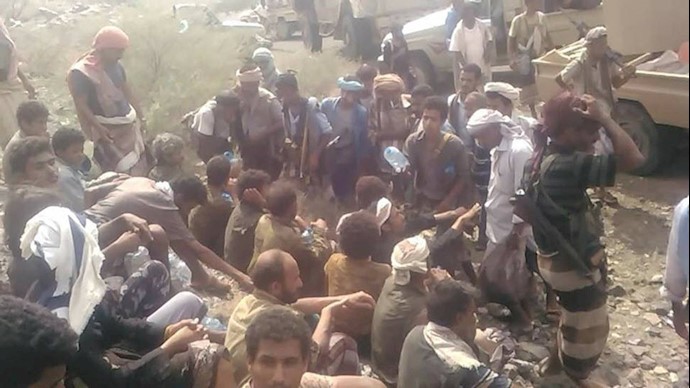 تعدادی از شبه نظامیان حوثی در اسارت ارتش ملی یمن. آرشیو