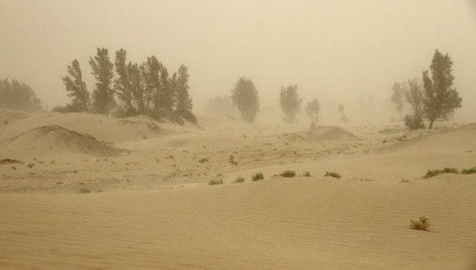 گرد وغبار در ۴۰ شهر و ۸۰۰۰ روستای سیستان و بلوچستان