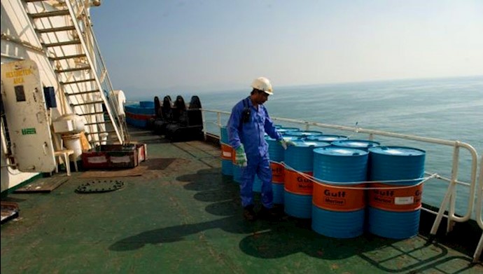 افت صادرات نفت ایران، سریع‌تر از انتظار
