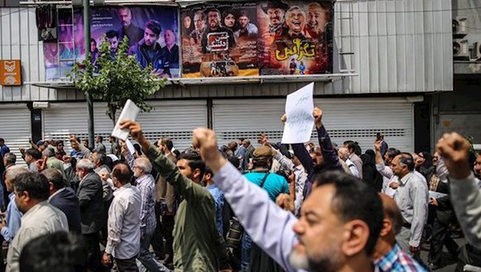 مرگ بر دیکتاتور شعار تظاهرکنندگان تهران 