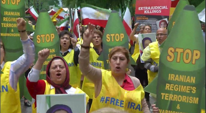 اعتراض ایرانیان علیه حضور روحانی در نیویورک همزمان با جلسه شورای امنیت 