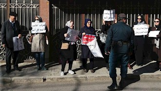 تجمع اعتراضی بازنشستگان کشوری در مشهد - ۱۲دی ۹۷