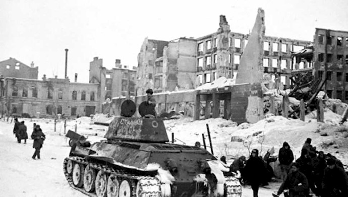 ۲۷ ژانویه ۱۹۴۴ - ۷بهمن: پایان محاصره ۳۰ماهه لنینگراد