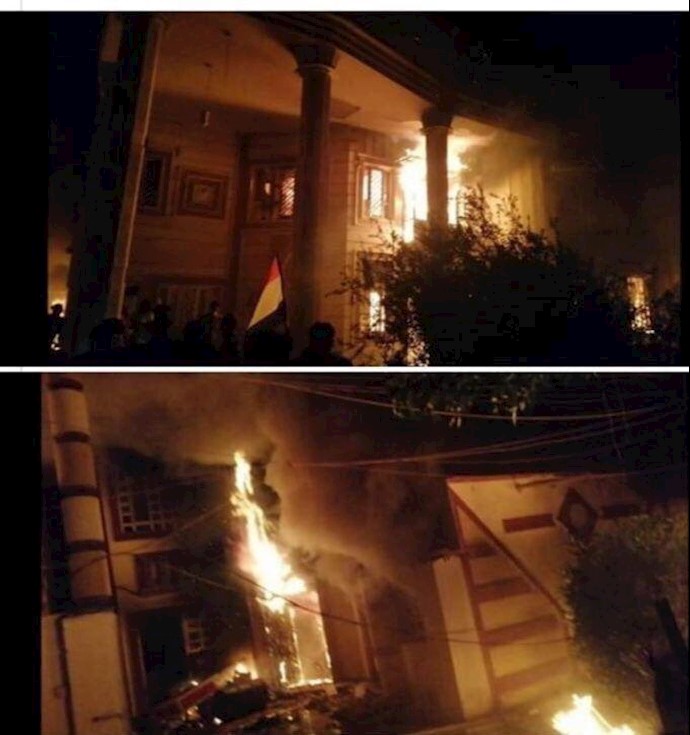محاصره کنسولگری رژیم در کربلا و به آتش کشیدن پرچم خرچنگ‌نشان رژیم