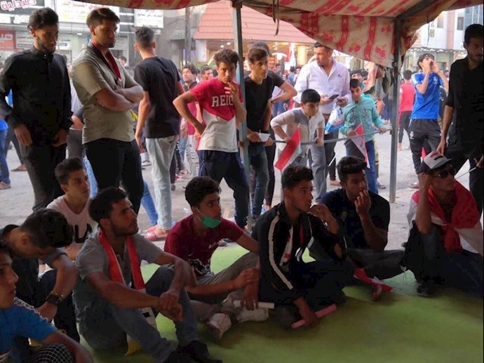 میدان تحریر - کلاس آموزش برای جوانان و مردم شورشی