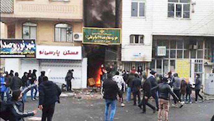 قیام و اعتراض در ایران