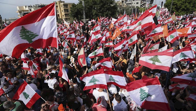 قیام  لبنان