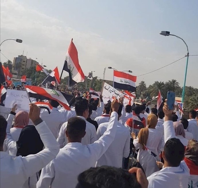 قیام و اعتصاب عمومی در عراق - دانشجویان دیوانیه