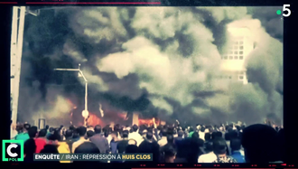 گزارش تلویزیون کانال پنج فرانسه درباره قیام مردم ایران