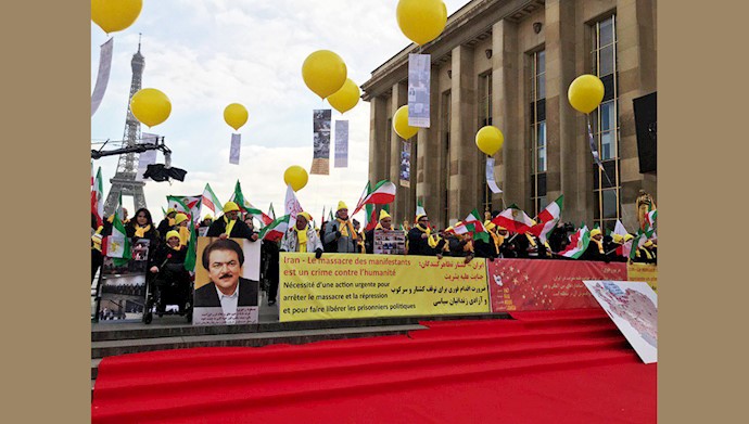تظاهرات بزرگ ایرانیان در پاریس و در حمایت از قیام 